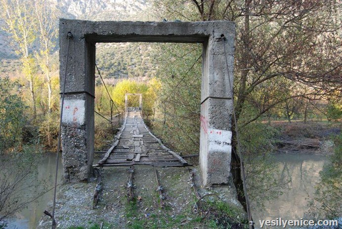 Eski Tahta kprler Yeilrmak zerinde...